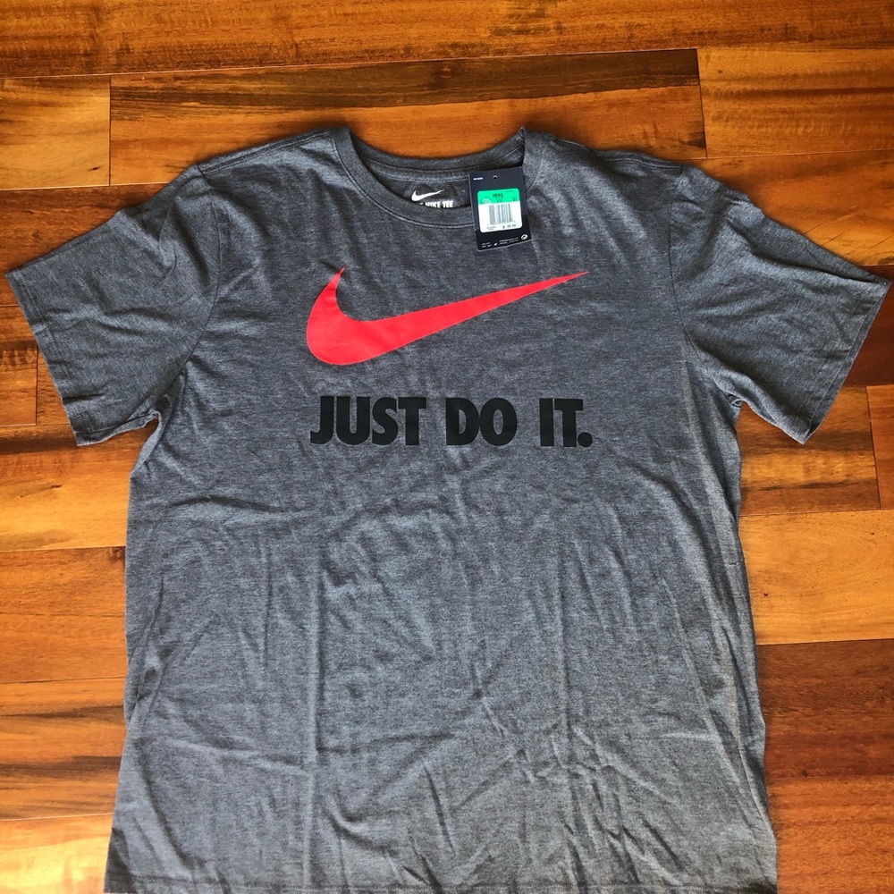 Nike Mens Swoosh Logo Just Do It Crew Neck Short Sleeve Regular Fit T-shirt XL